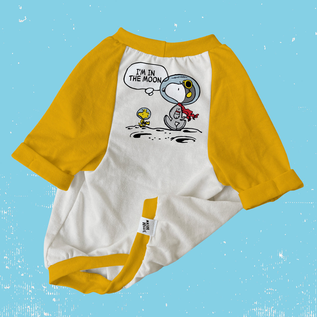 Peanuts | I'm in the moon | Basic Tee