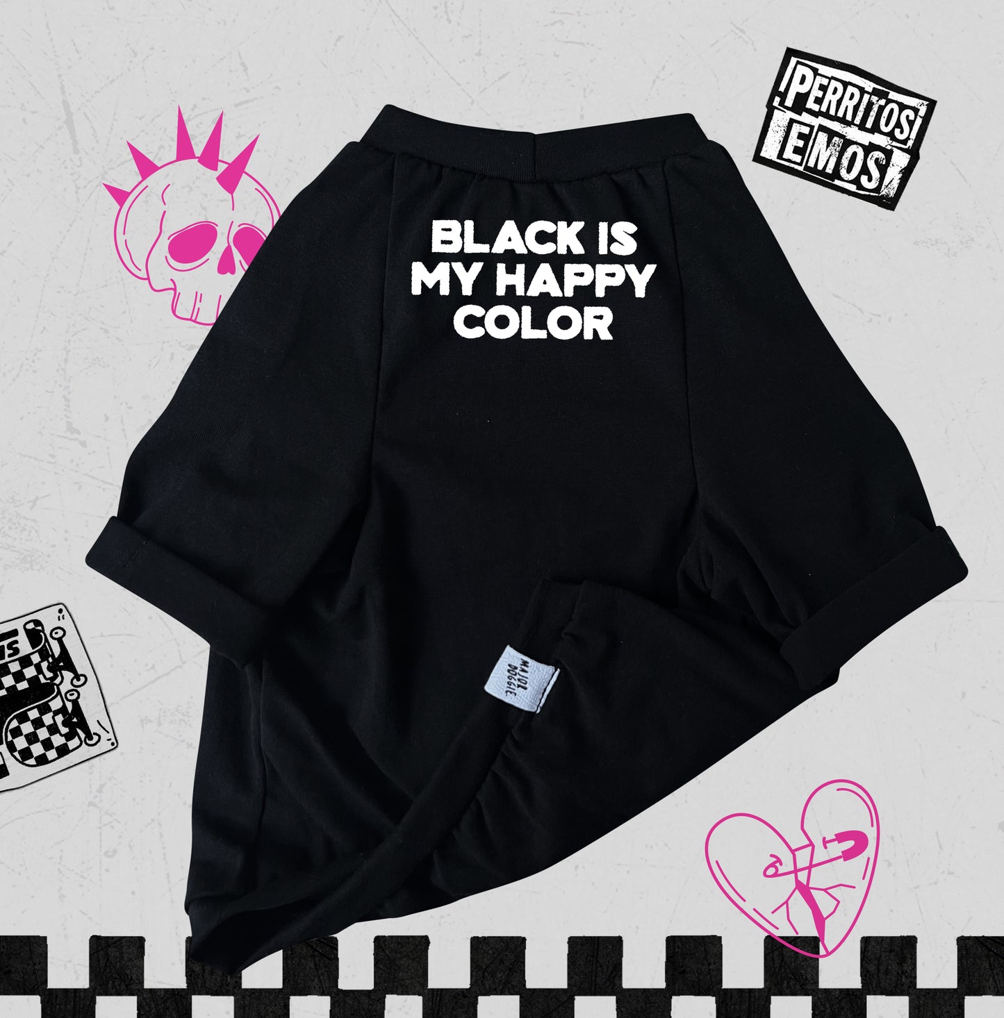 Black is mi happy color | Basic Tee