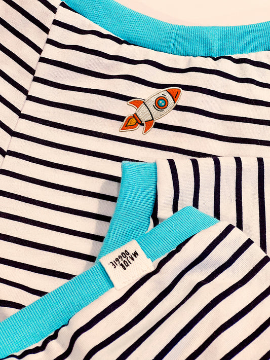 Basic MD 🚀 | Aqua & Stripes | Basic Tee