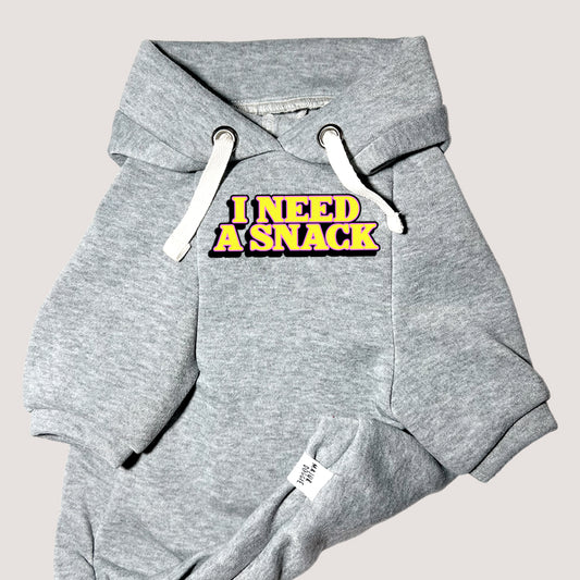 I need a snack | Basic Hoodie